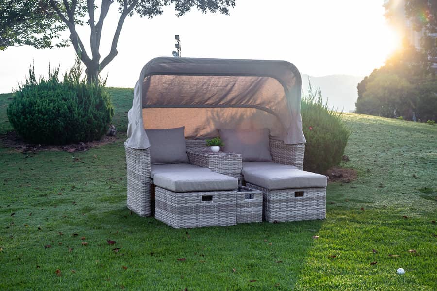 Canopy Companion Sofa Set